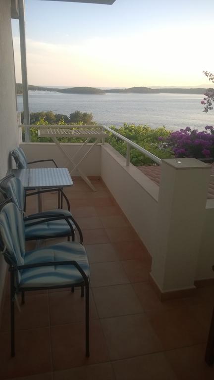 J&B Holiday House Hvar Χβαρ Εξωτερικό φωτογραφία