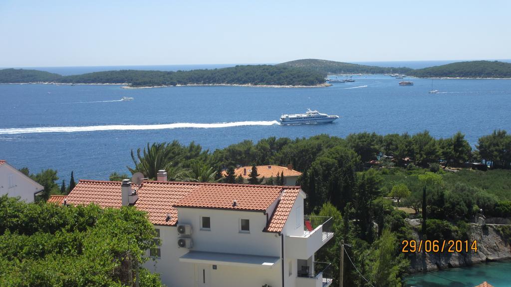 J&B Holiday House Hvar Χβαρ Εξωτερικό φωτογραφία