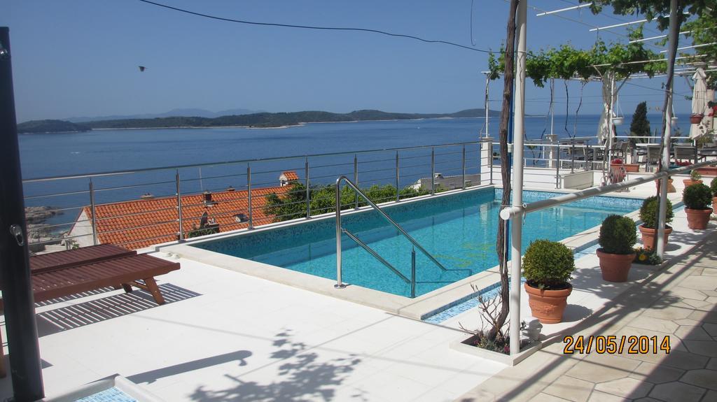 J&B Holiday House Hvar Χβαρ Εξωτερικό φωτογραφία