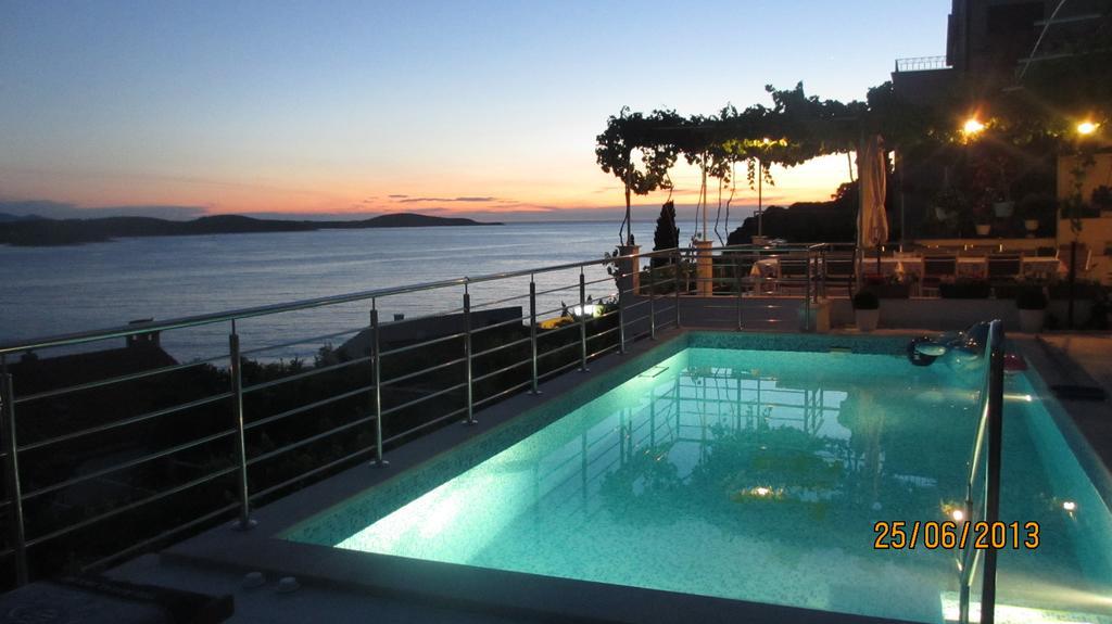 J&B Holiday House Hvar Χβαρ Εξωτερικό φωτογραφία