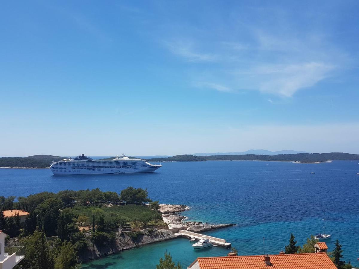 J&B Holiday House Hvar Χβαρ Εξωτερικό φωτογραφία